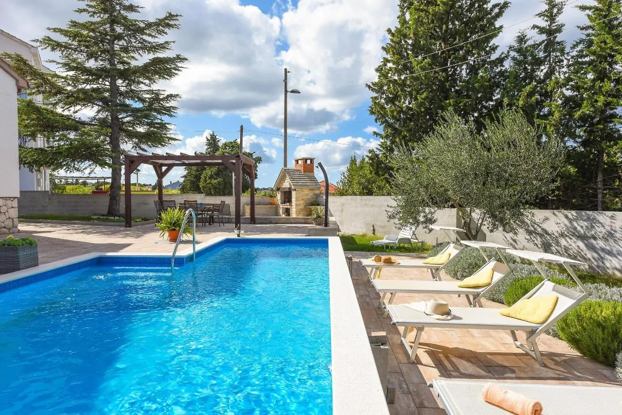 Villa Mestrovic Zadarvillas