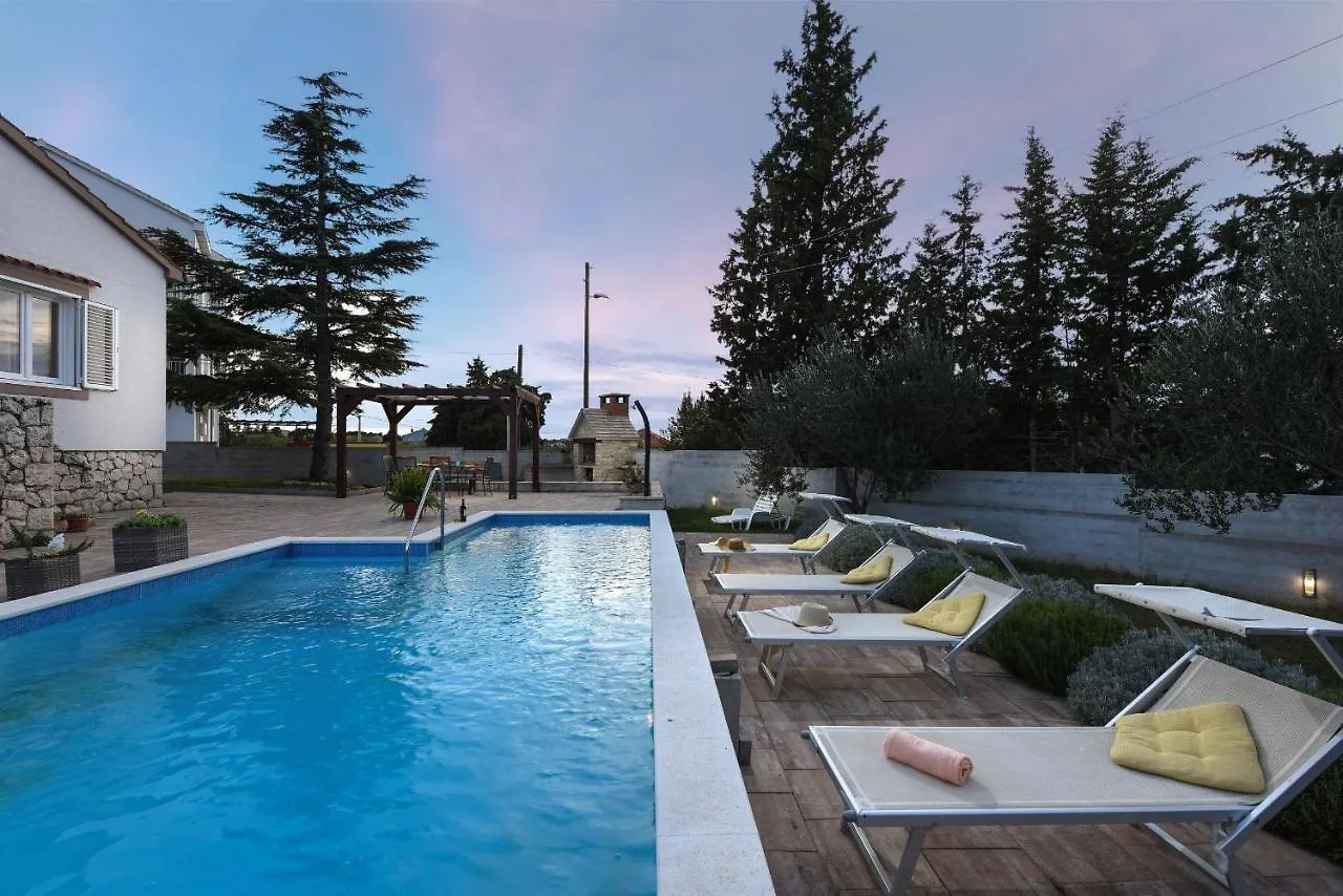 Villa Mestrovic Zadarvillas