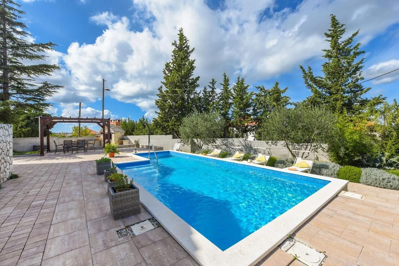 Villa Mestrovic Zadarvillas